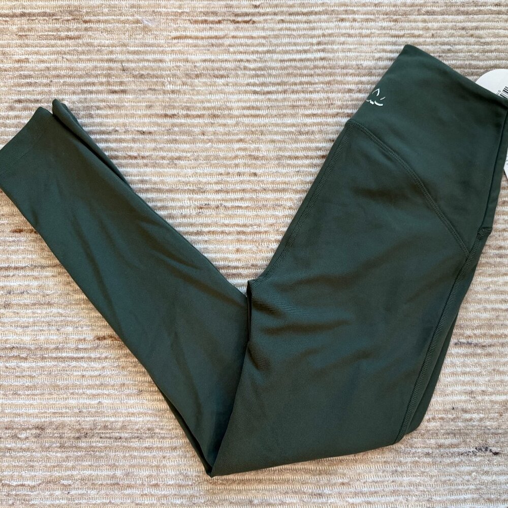 Beyond Yoga POWERBEYOND™ Strive Midi Legging 2.0